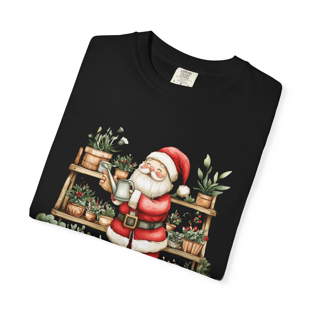 Santa Plants Tee