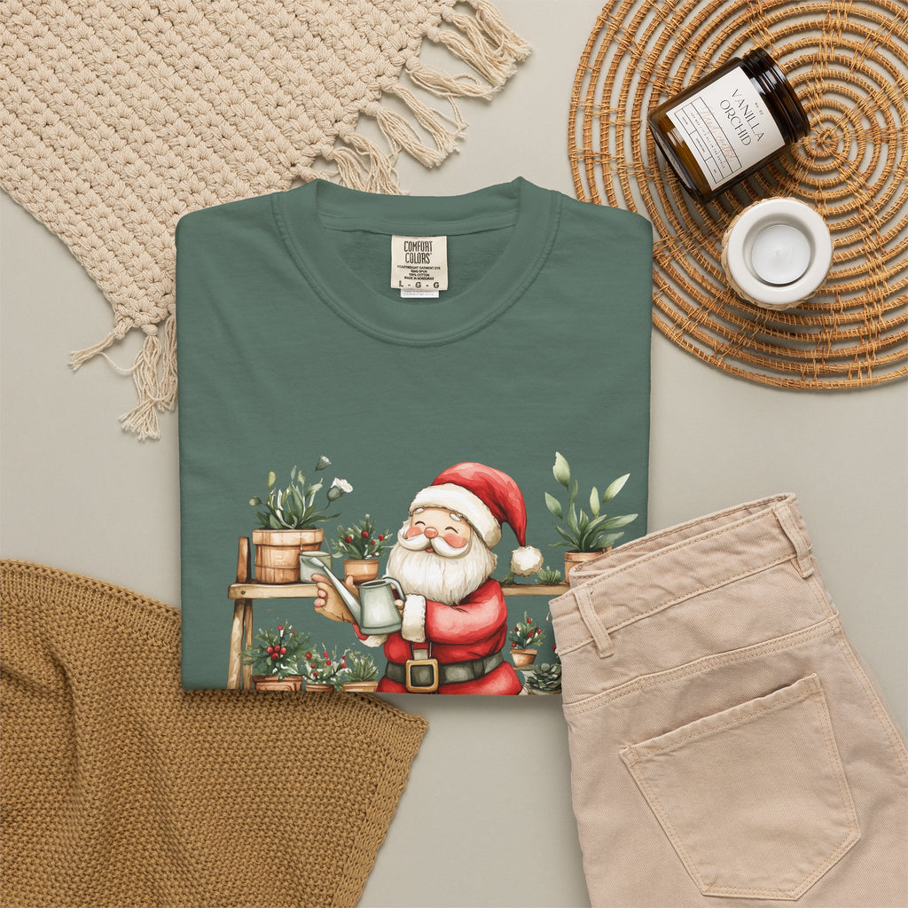 Santa Plants Tee