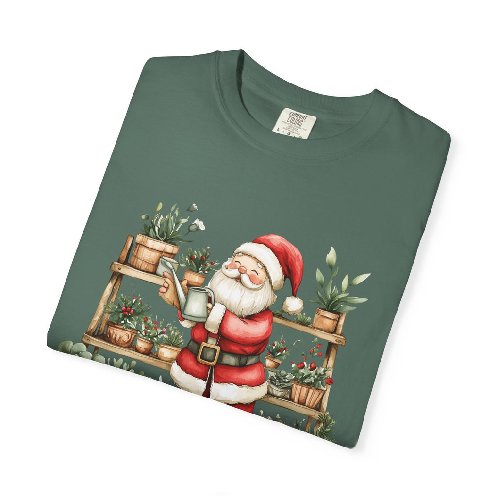 Santa Plants Tee